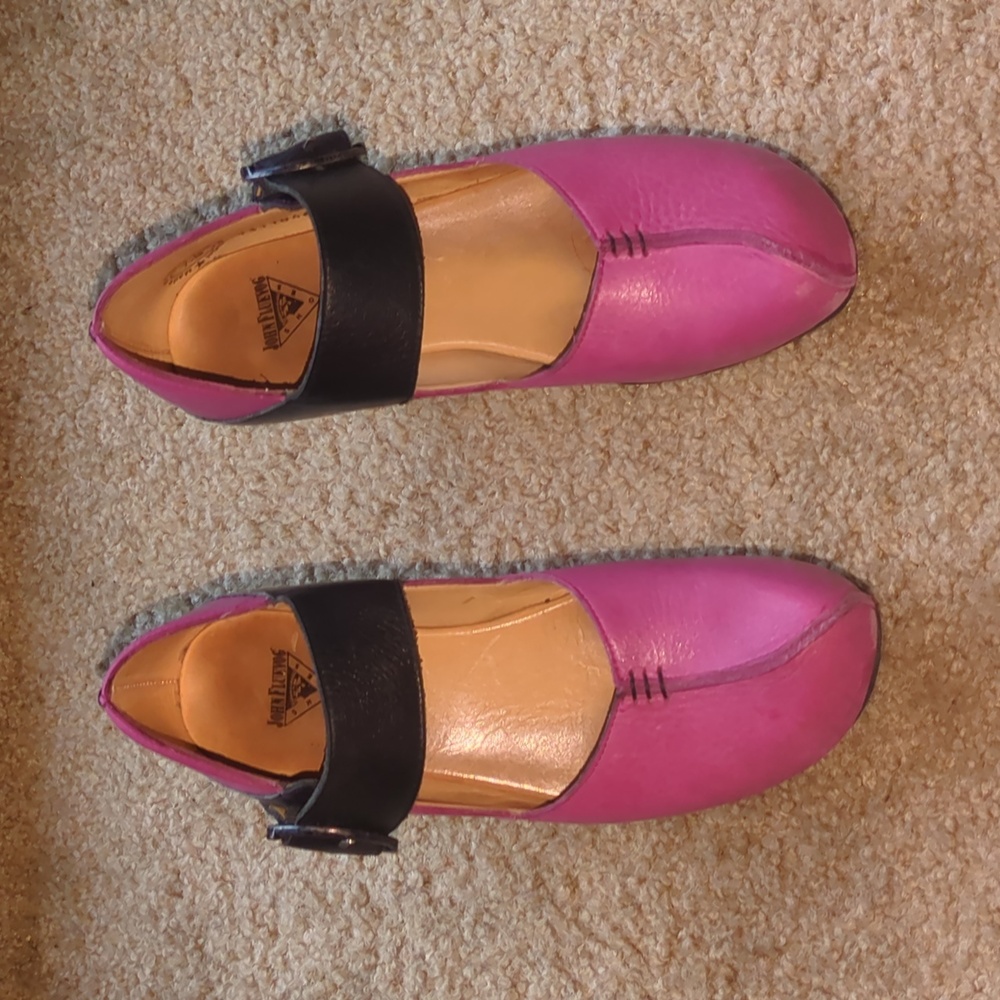 John Fleuvog Pink & Black Heels With Buckle Strap Size 7.5 - Picture 16 of 16